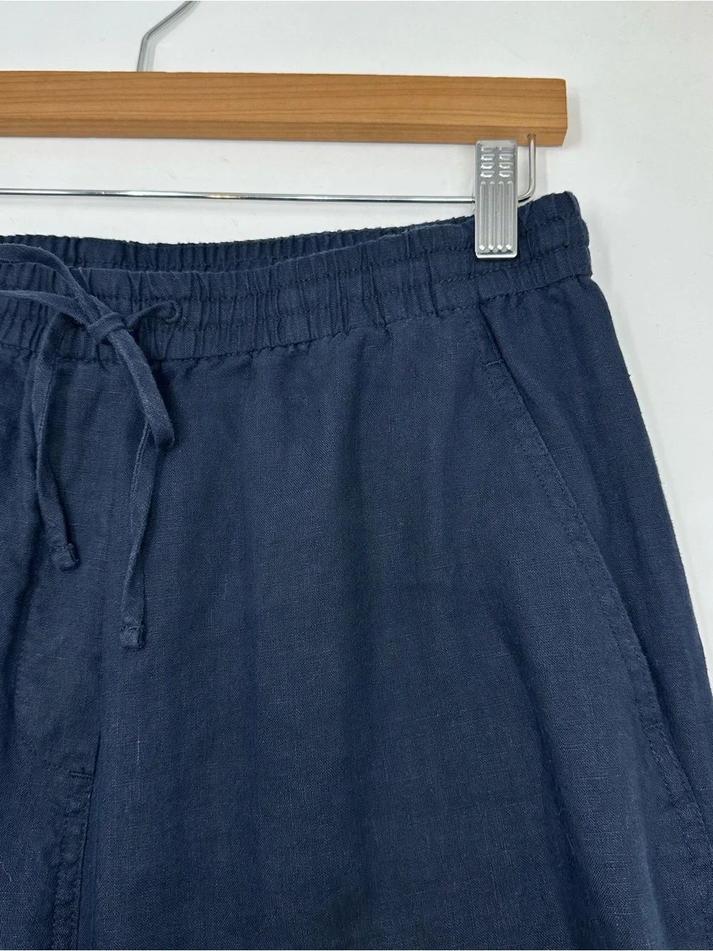 Banana Republic Easy Linen Pull on Pants Size Medium Straight Ankle Preppy Navy